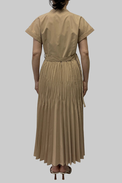 〈ご試着キャンペーン対象品〉プリーツAラインワンピース