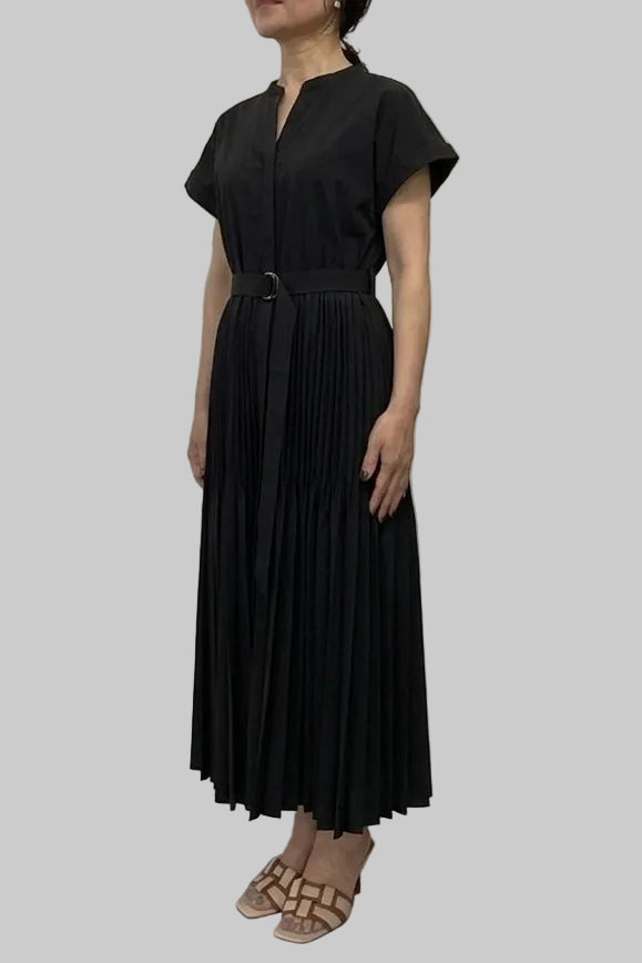 〈ご試着キャンペーン対象品〉プリーツAラインワンピース