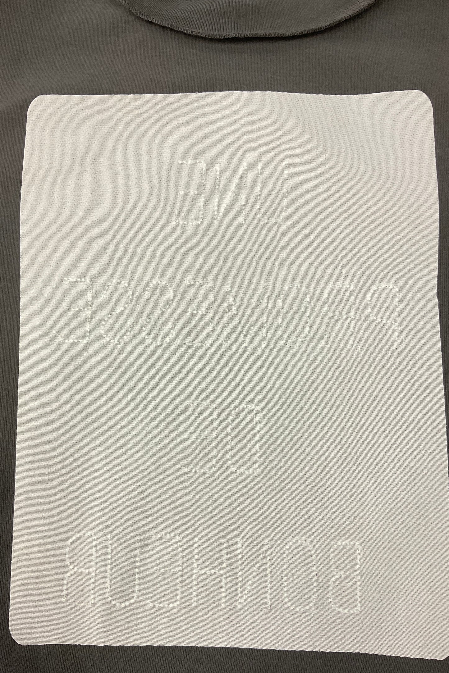 布帛切り替えロゴプルオーバー