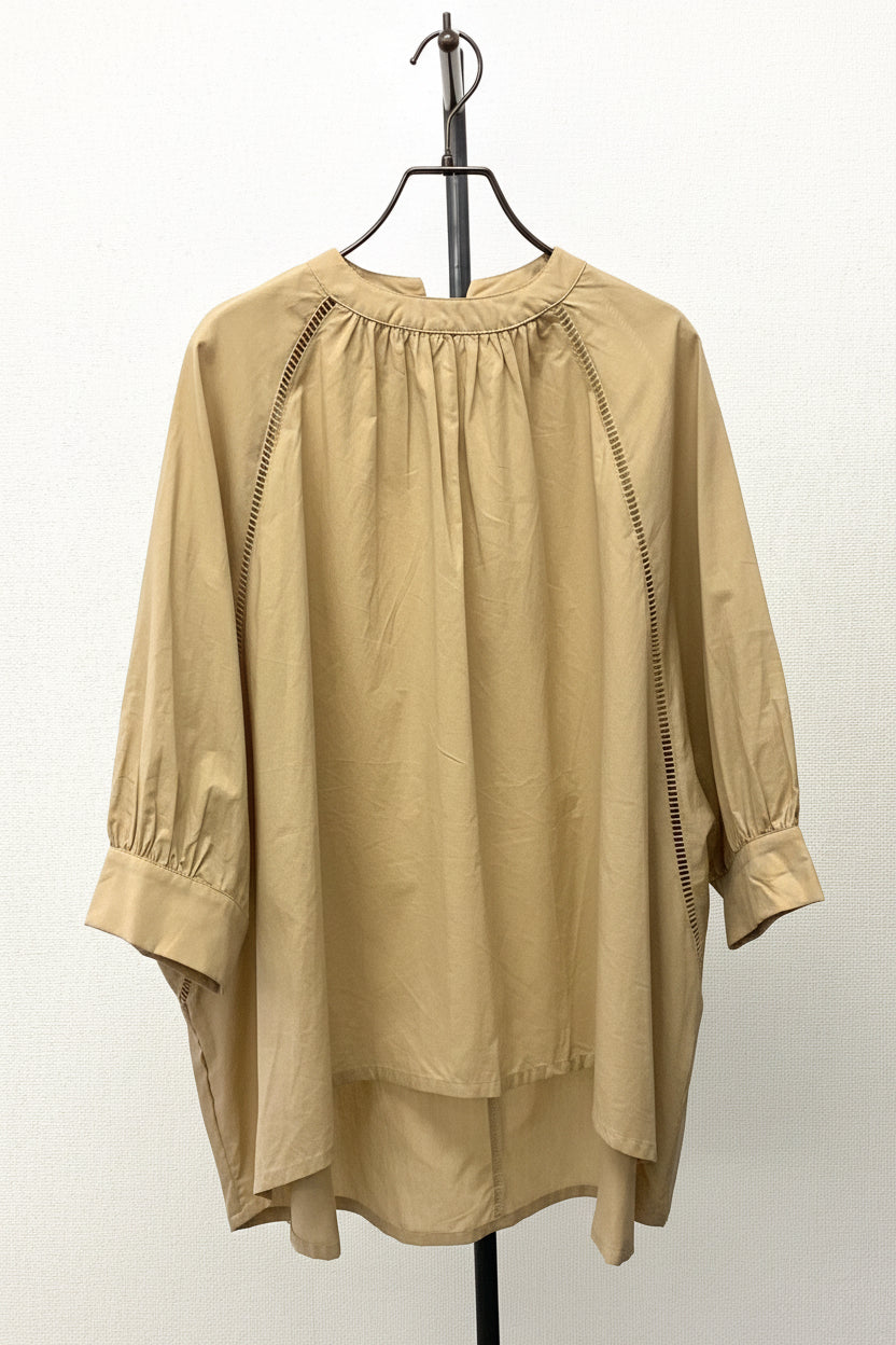 〈10%OFF〉ハシゴレースブラウス