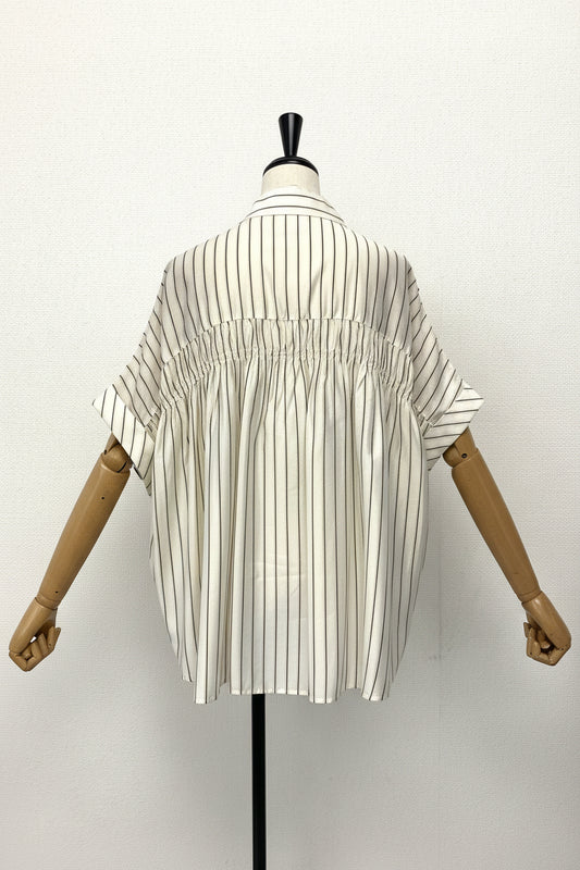 〈60%OFF〉ストライプバックギャザーシャツ