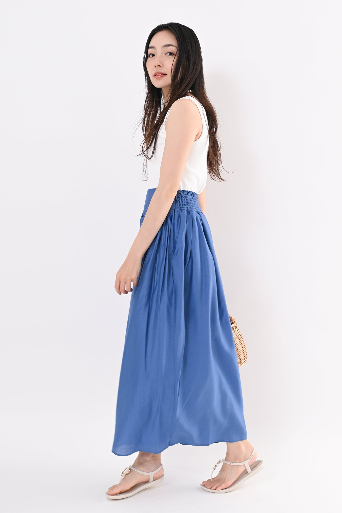 【上下セット購入で1,000円OFF】シルキーローンワイドフレアパンツ