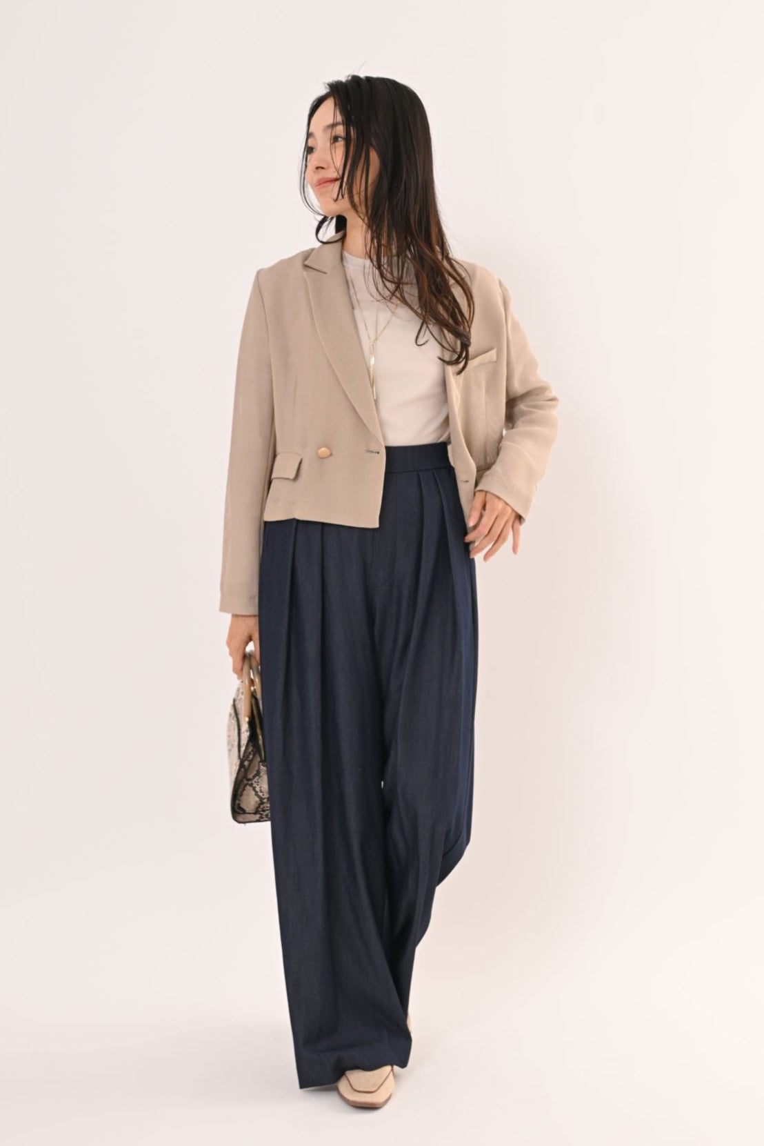 TODAYFUL クリーム色ショートジャケット TODAYFUL クリーム色ショートジャケット