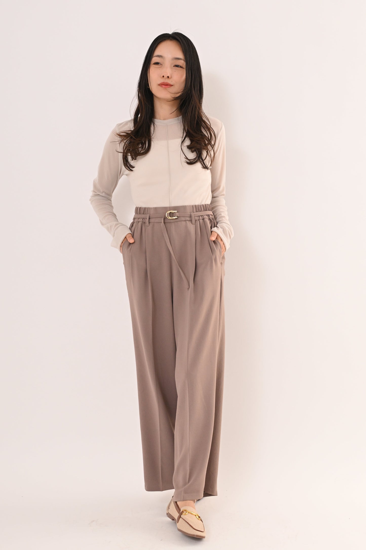 ［ＮＥＷ］ストレッチワイドパンツ