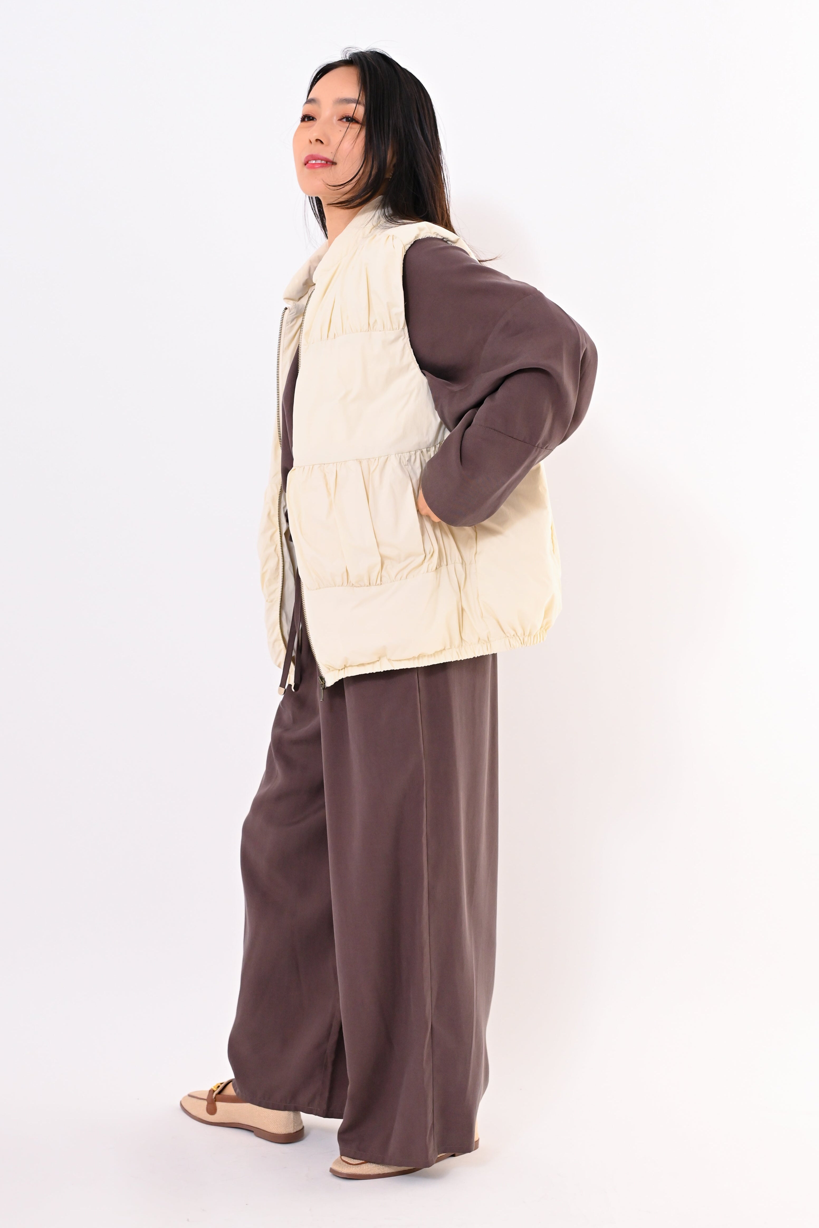 ティアードダウンベスト｜トップス・ニット／セーター｜ELVENCE DEUX