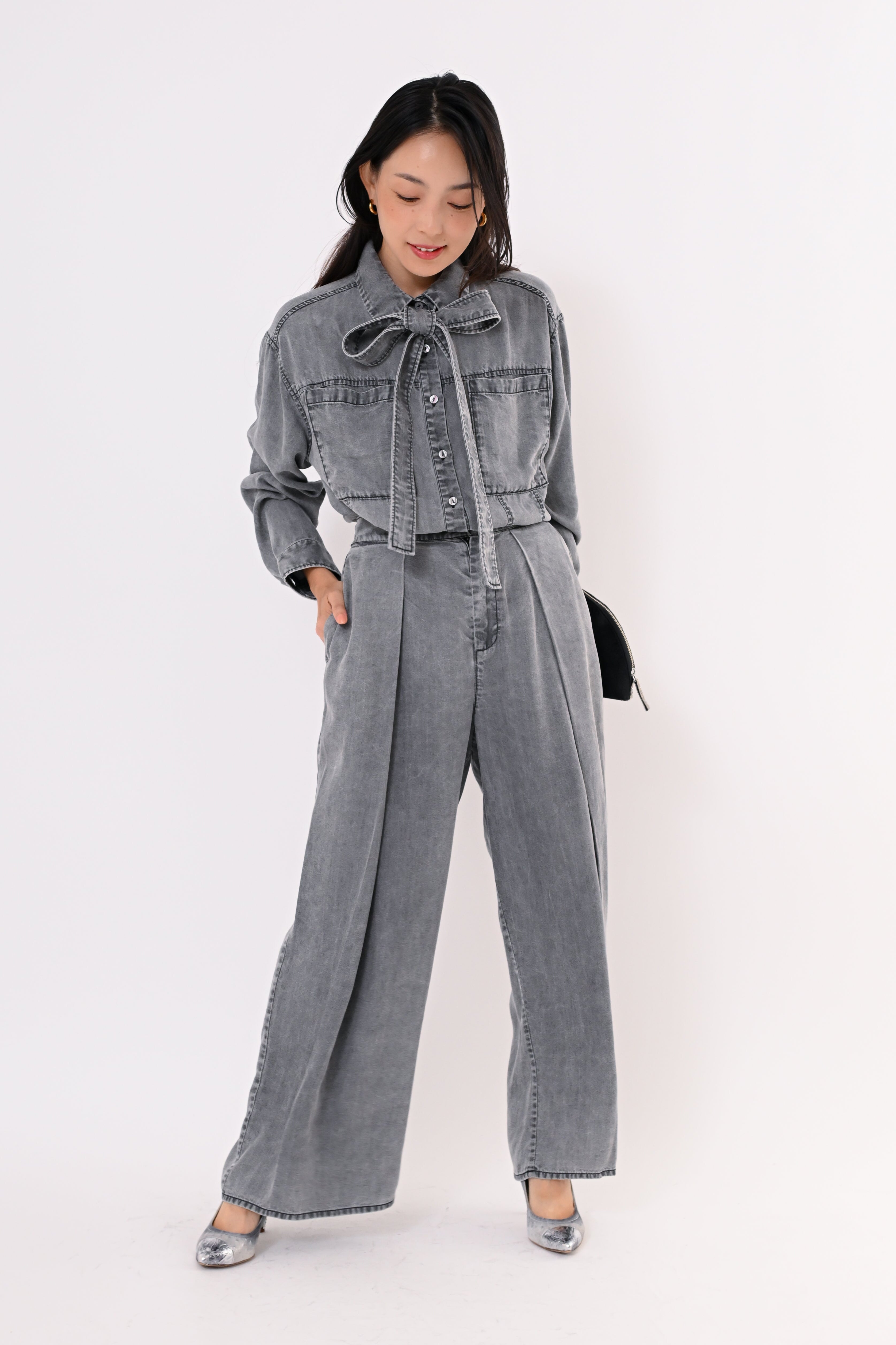 テンセルデニムワイドタックパンツ｜トップス・ニット／セーター