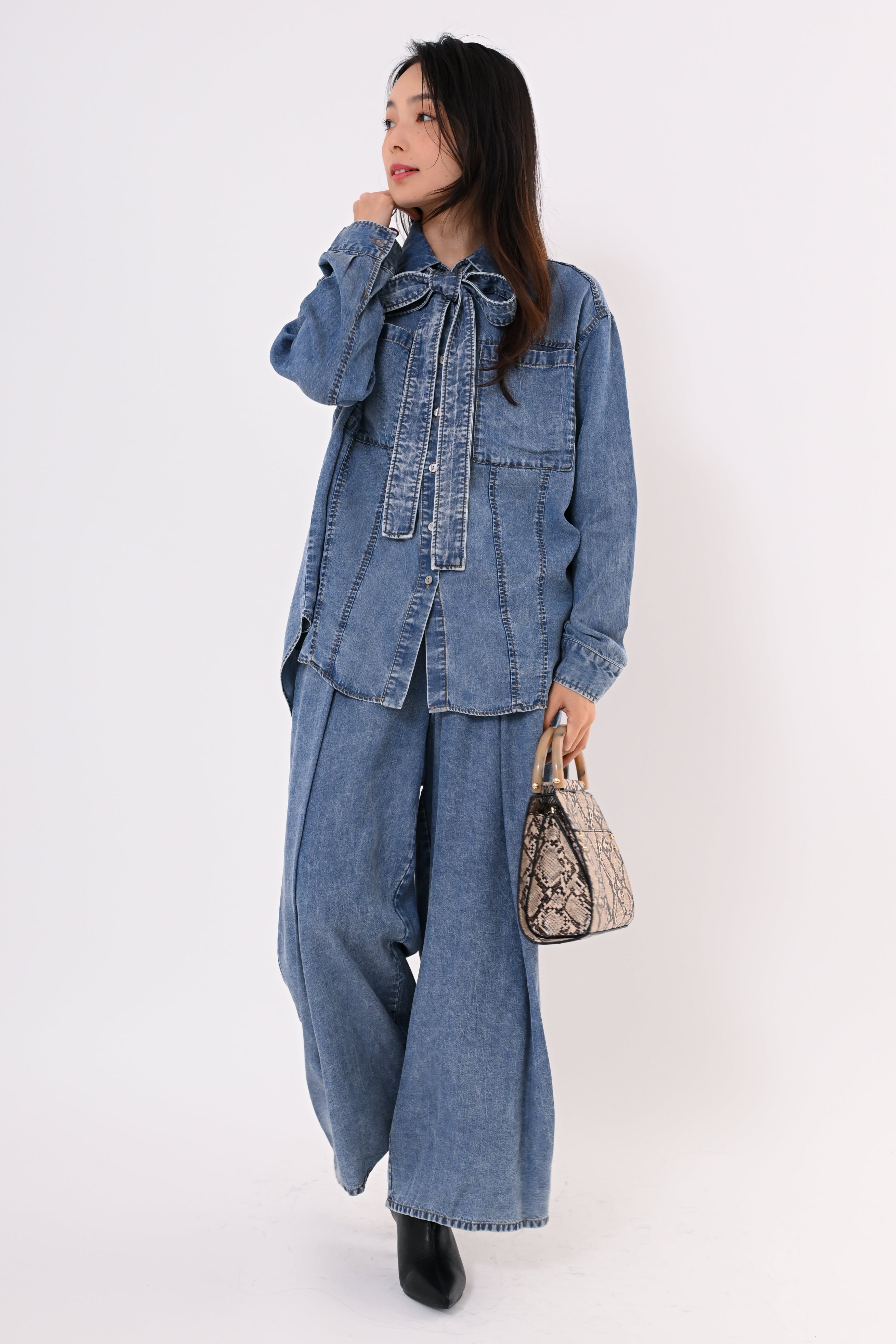 テンセルデニムボウタイシャツ｜トップス・ニット／セーター｜ELVENCE