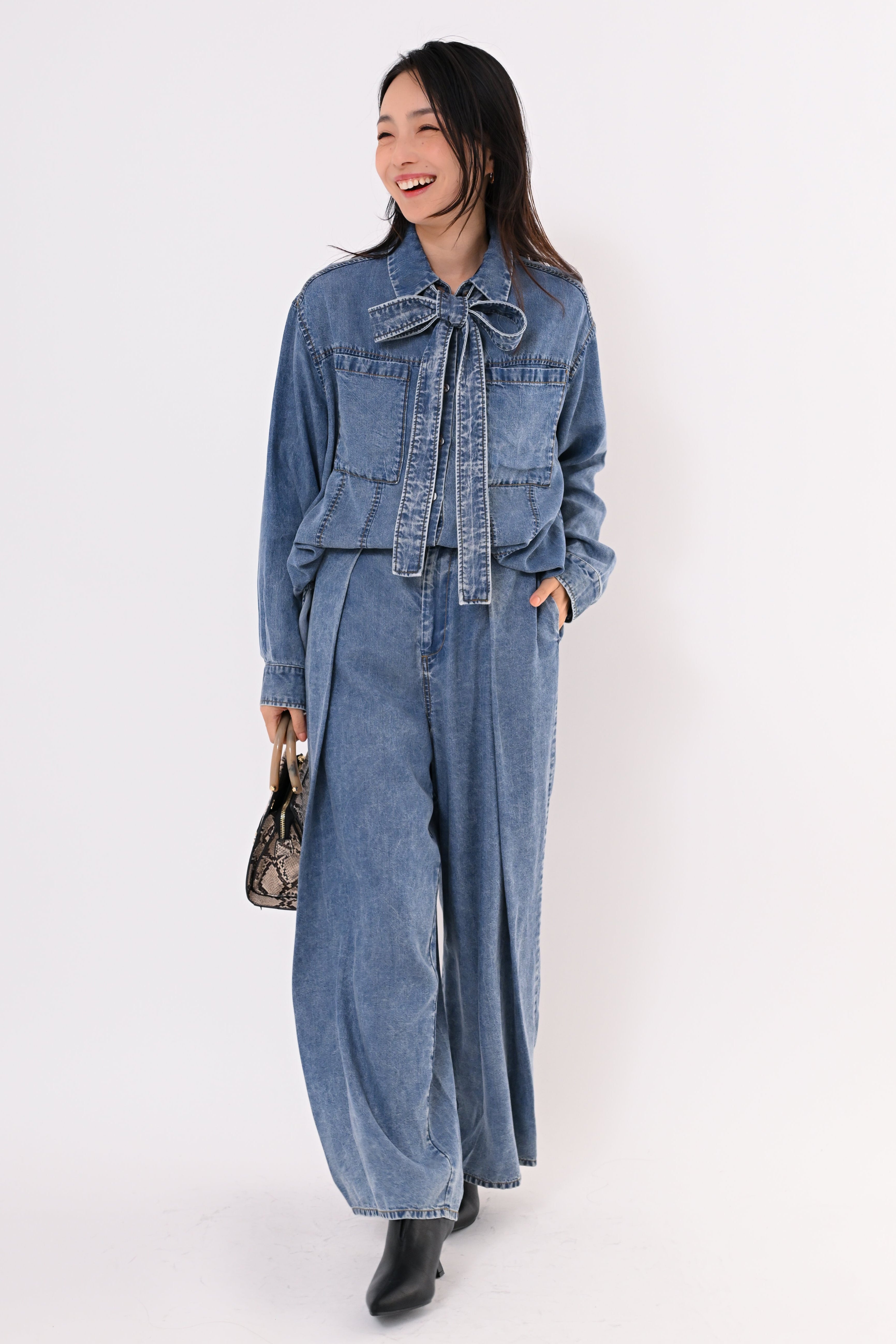 テンセルデニムワイドタックパンツ｜トップス・ニット／セーター