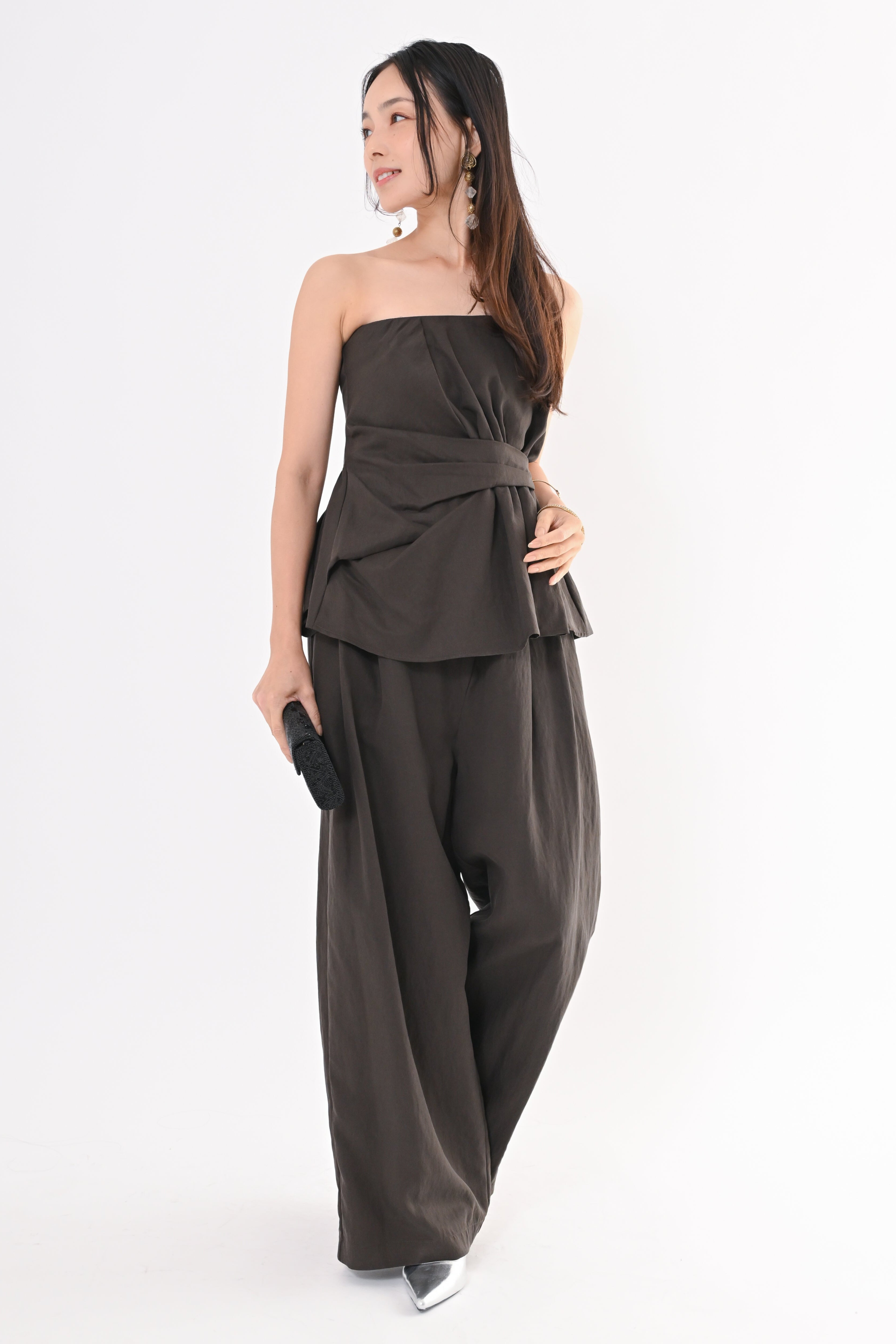 anana (アナナ) – e-clothing-online store