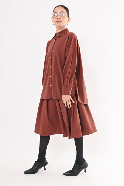 バックタックシャツ