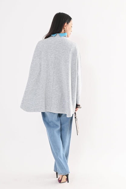 ［ＮＥＷ］リバーシブルポンチョフウプルオーバー