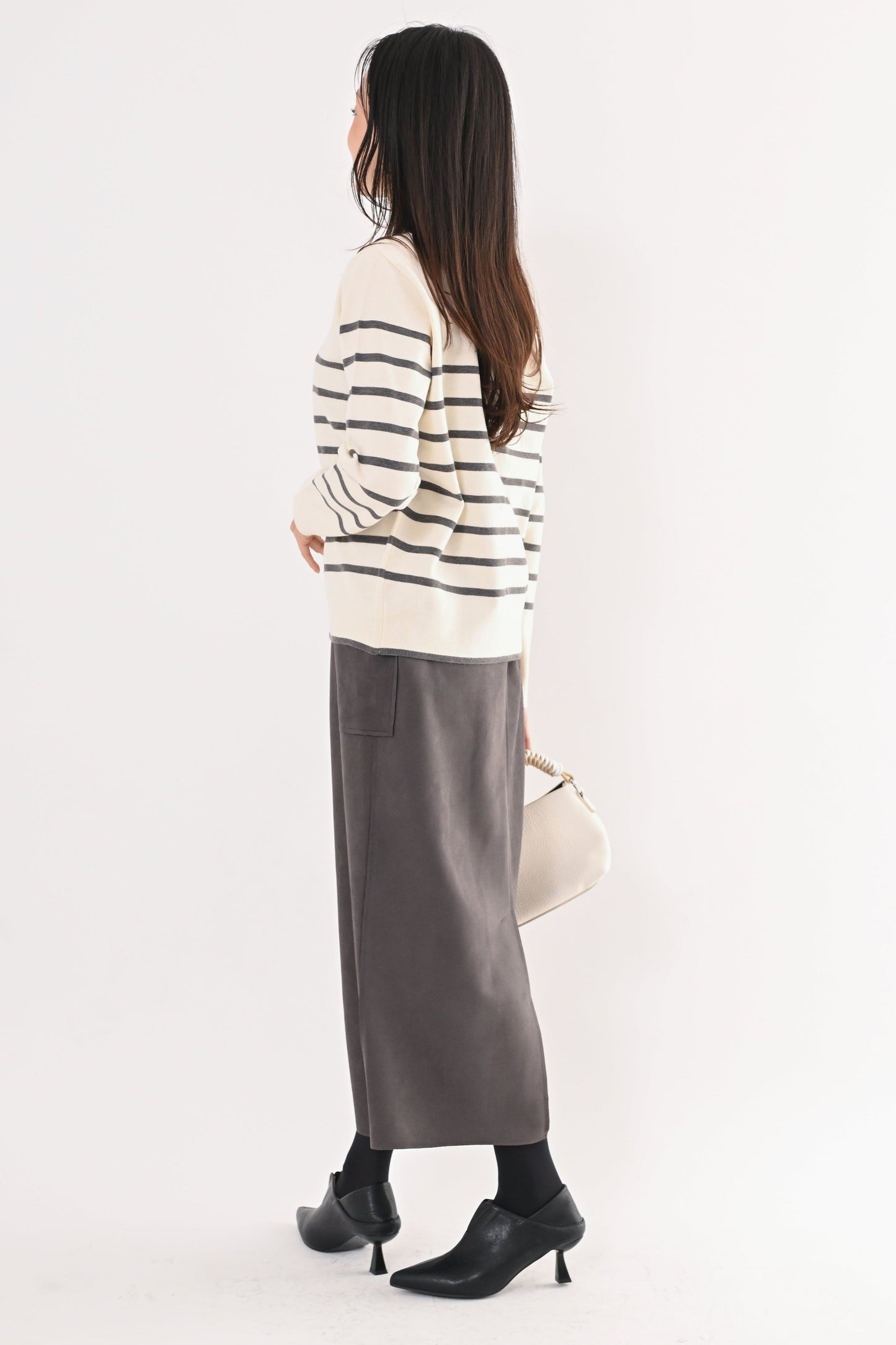 ［ＮＥＷ］ストレッチVネックニット