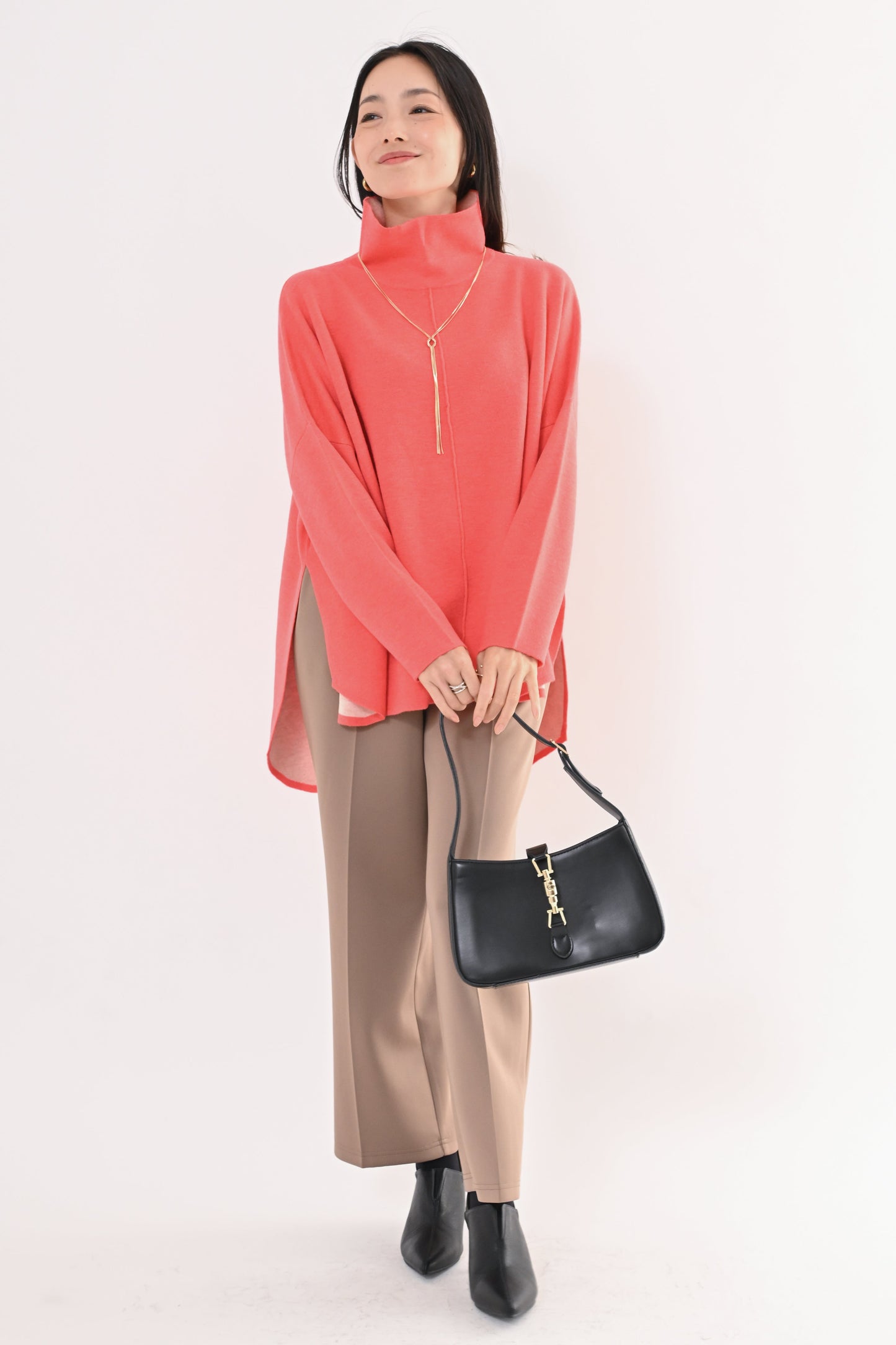 ダンボールセミワイドパンツ