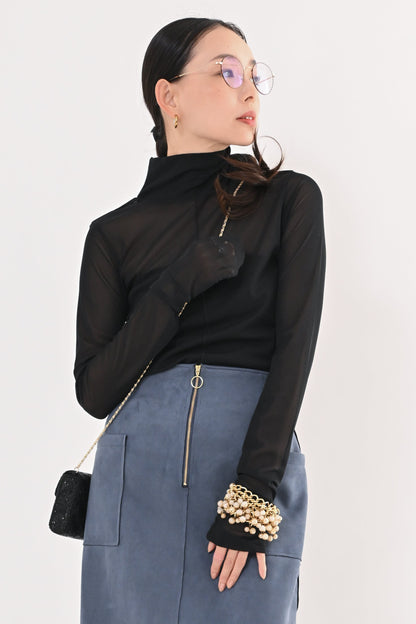 メッシュハイネックプルオーバー