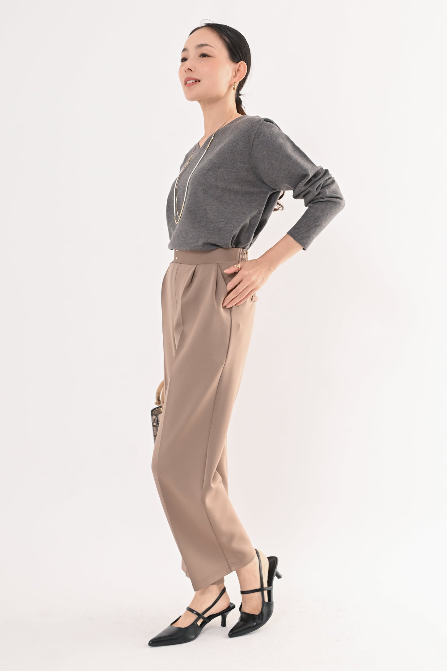 ダンボールセミワイドパンツ