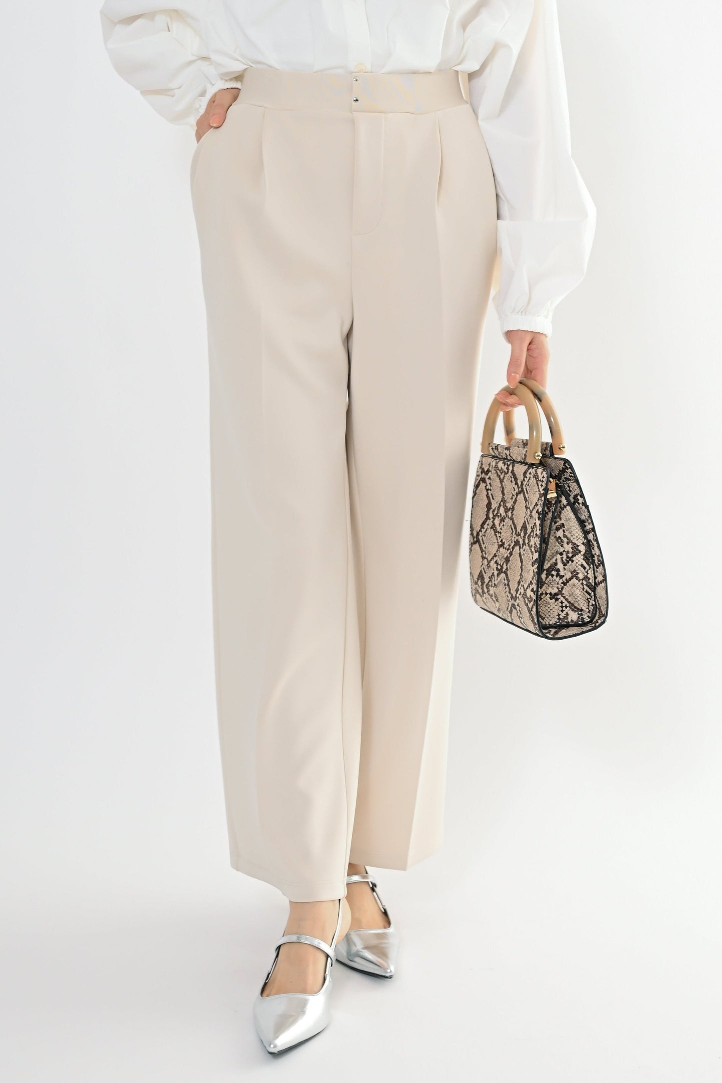 ダンボールセミワイドパンツ2