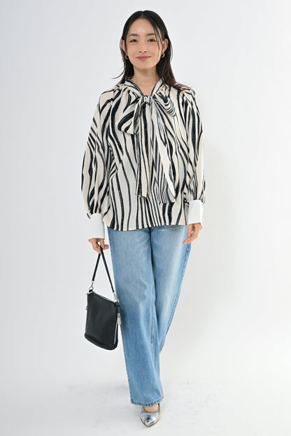 [予約] 2WAYガラボウタイブラウス