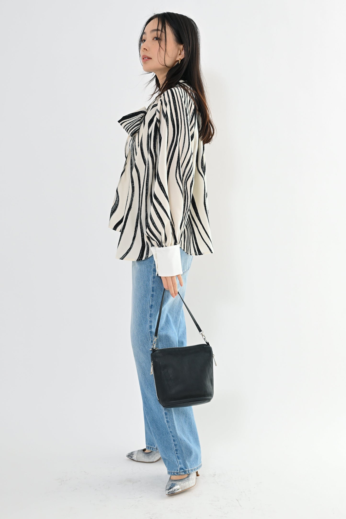 [予約] 2WAYガラボウタイブラウス