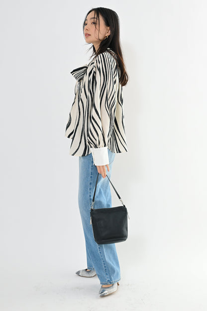 [予約] 2WAYガラボウタイブラウス