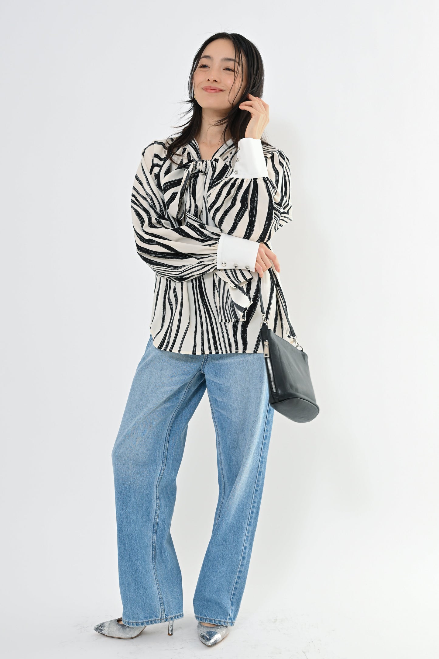 [予約] 2WAYガラボウタイブラウス