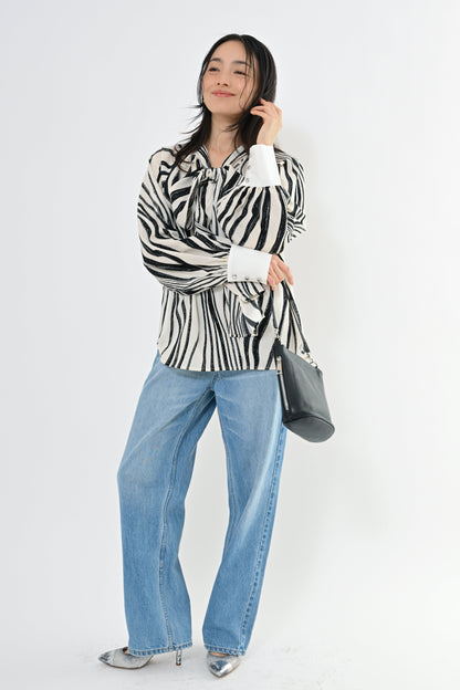 [予約] 2WAYガラボウタイブラウス