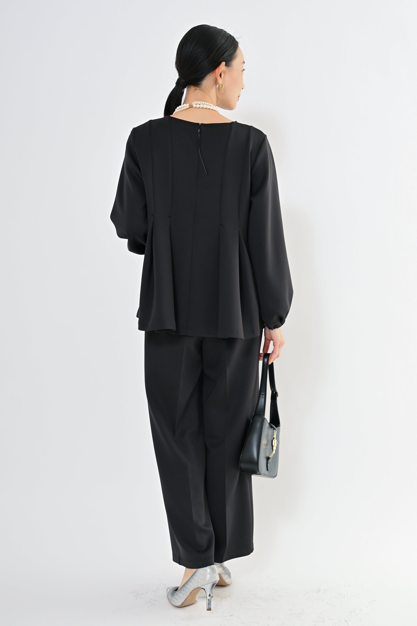 [予約] ダンボールフレアプルオーバー