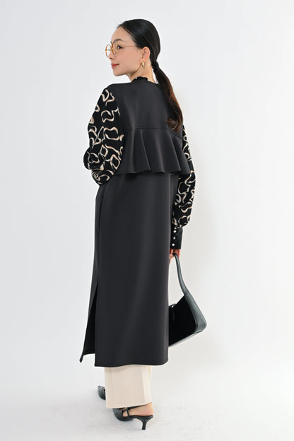 [予約] ダンボールフリルジレ