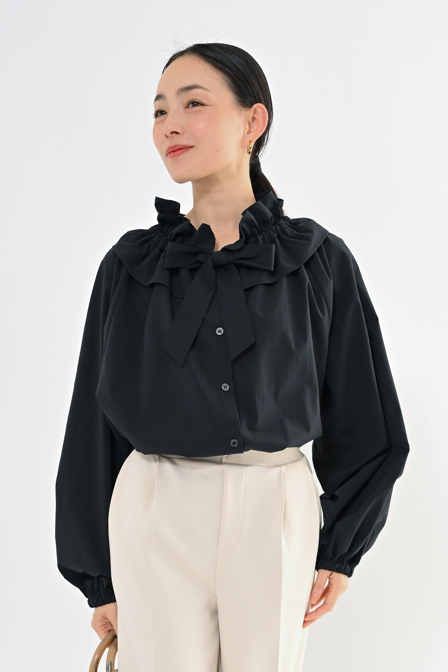 [予約] フリルカラーブラウス（無地）