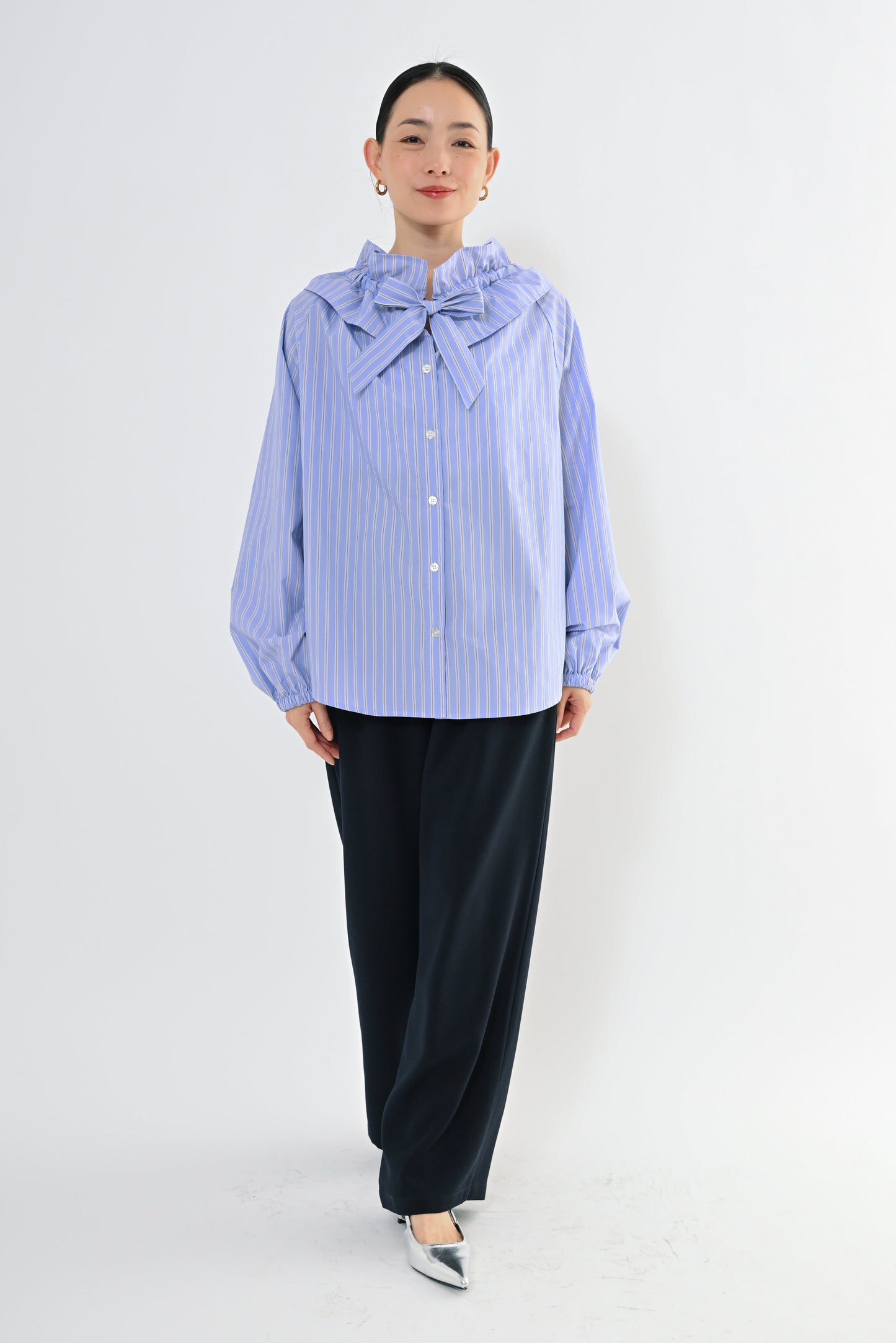 [予約] フリルカラーブラウス（ストライプ）