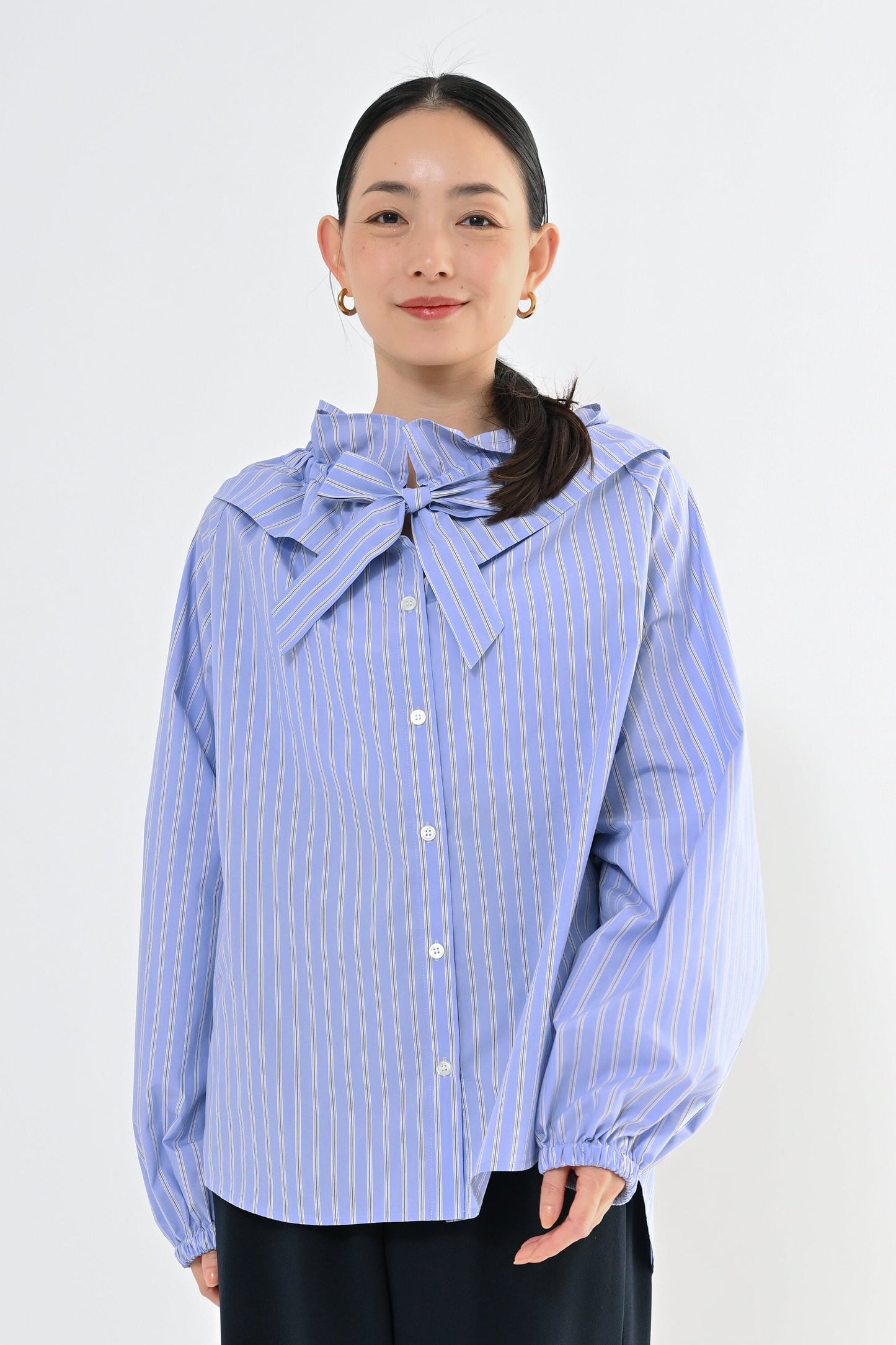 [予約] フリルカラーブラウス（ストライプ）