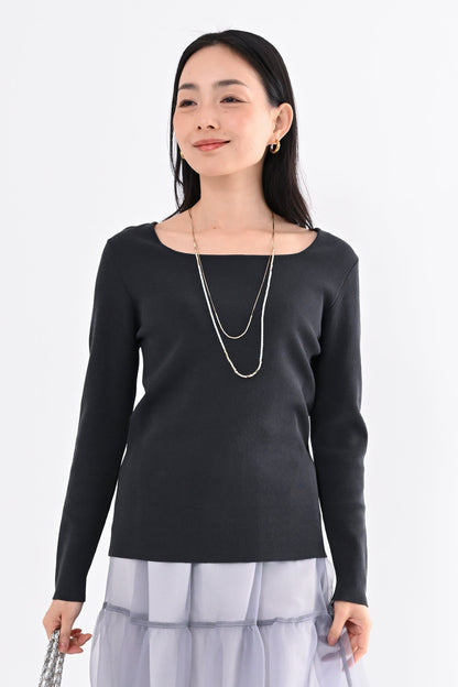 ニットスクエアプルオーバー