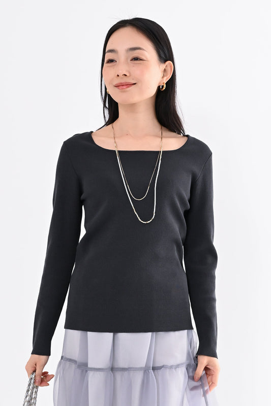 ニットスクエアプルオーバー