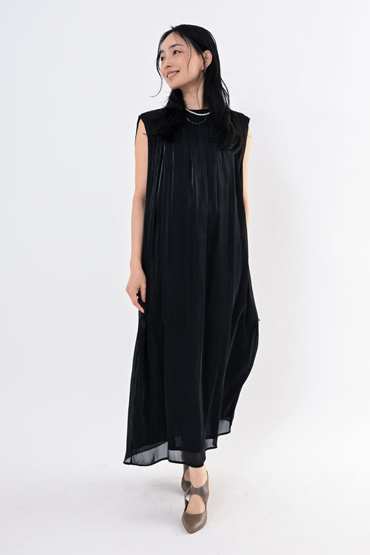 ギャザーフレアワンピース