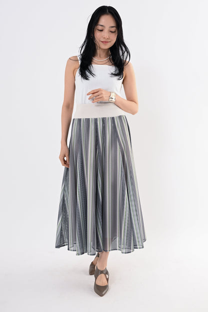 ストライプメッシュスカート