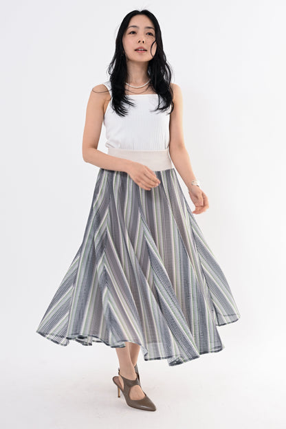 ストライプメッシュスカート