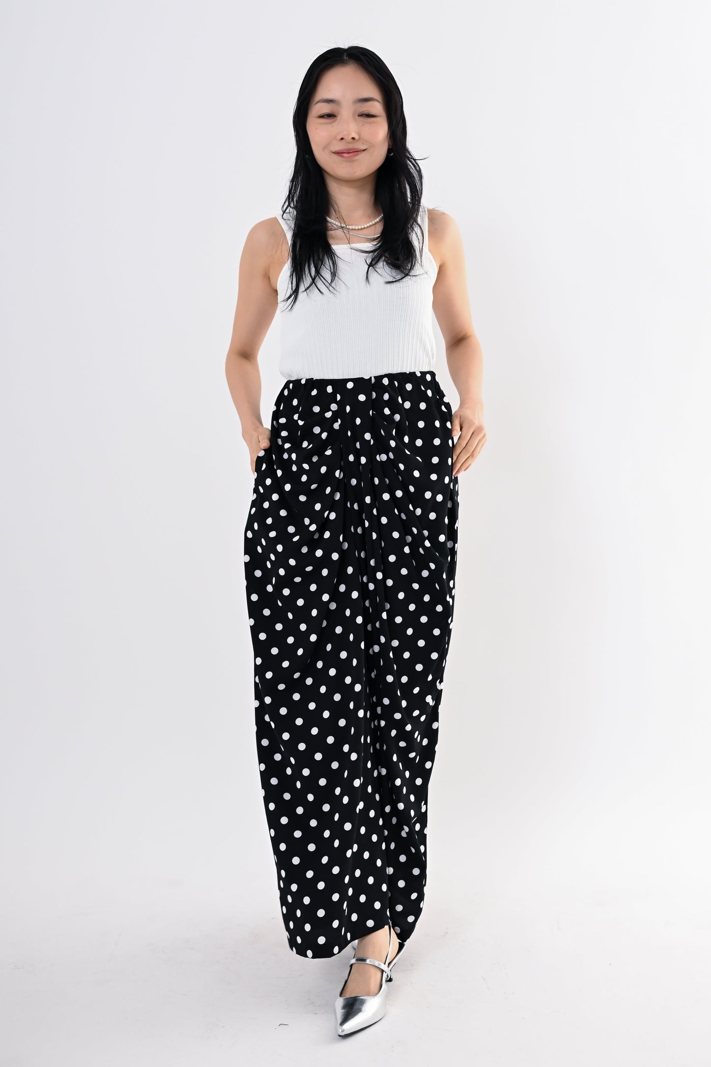 ドレープタックパンツ