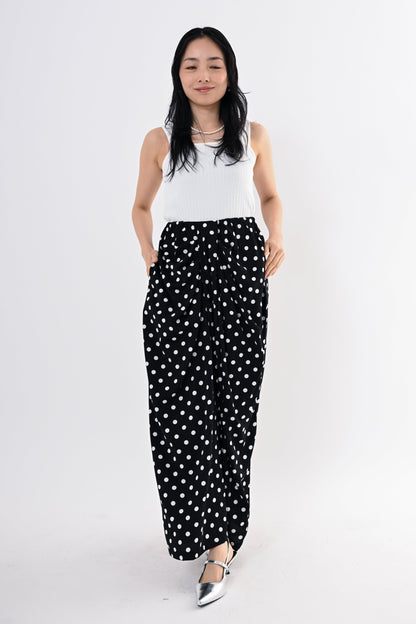 ドレープタックパンツ