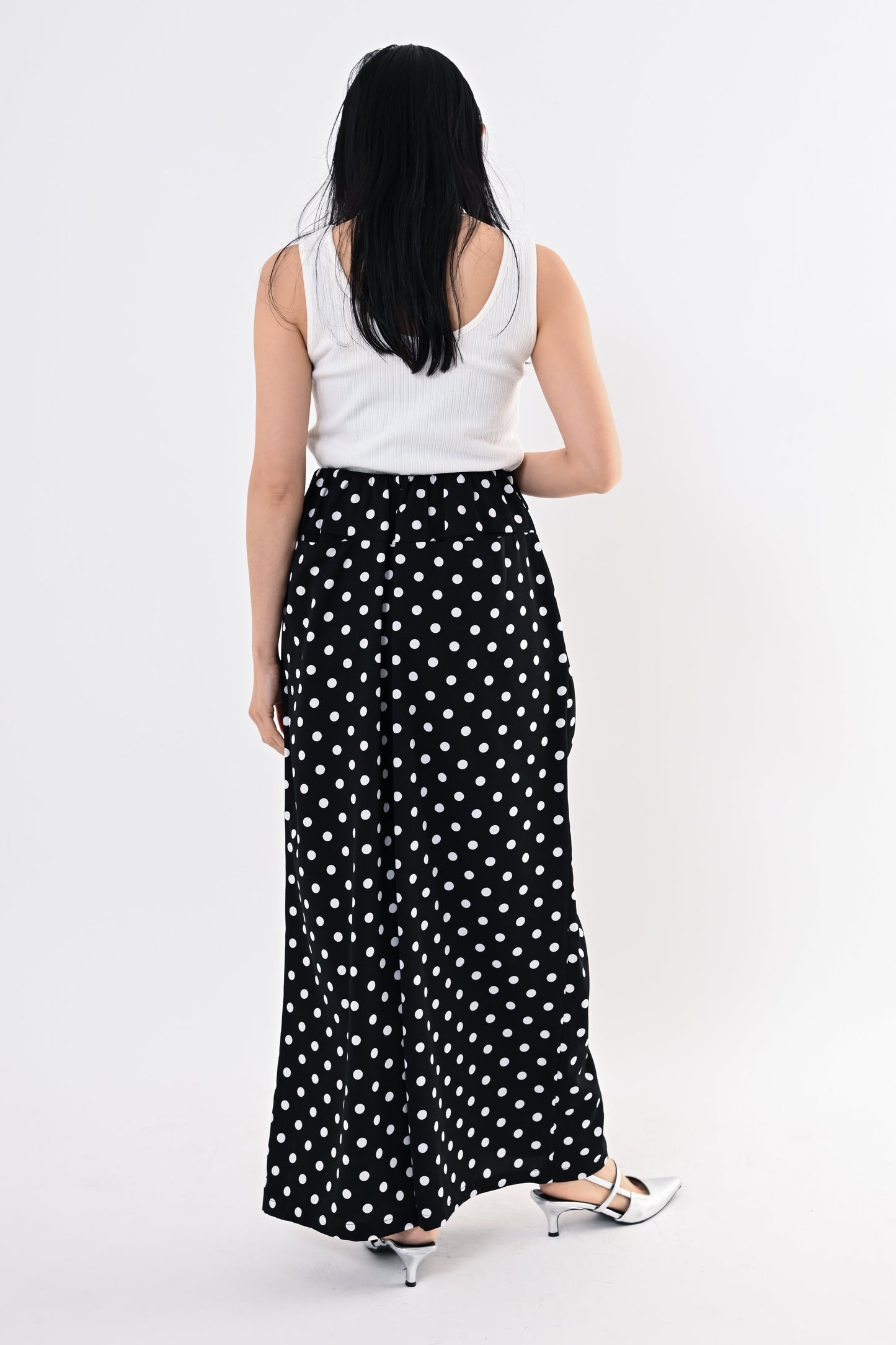 ドレープタックパンツ