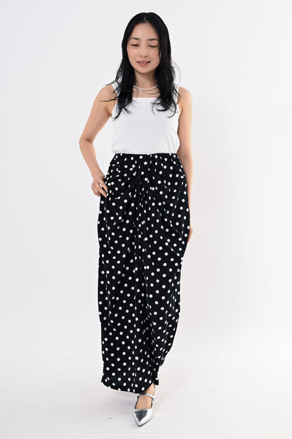 ドレープタックパンツ