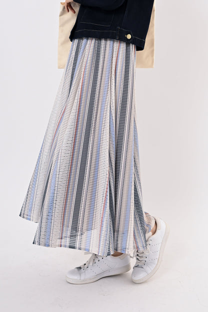 ストライプメッシュスカート