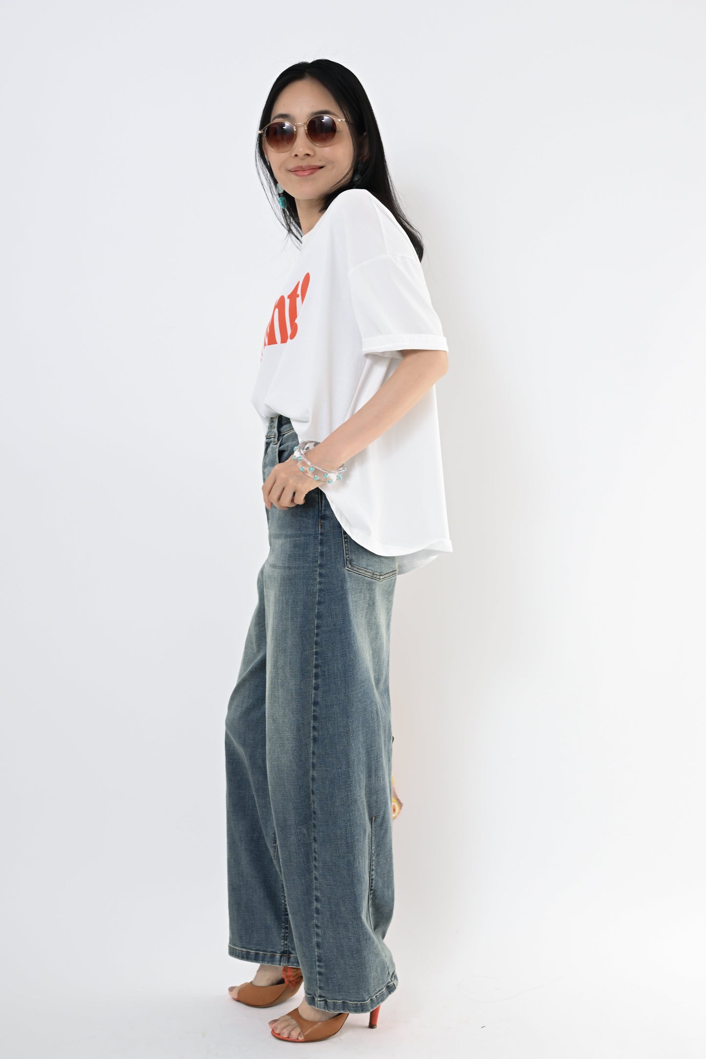 Vivant ロゴTシャツ