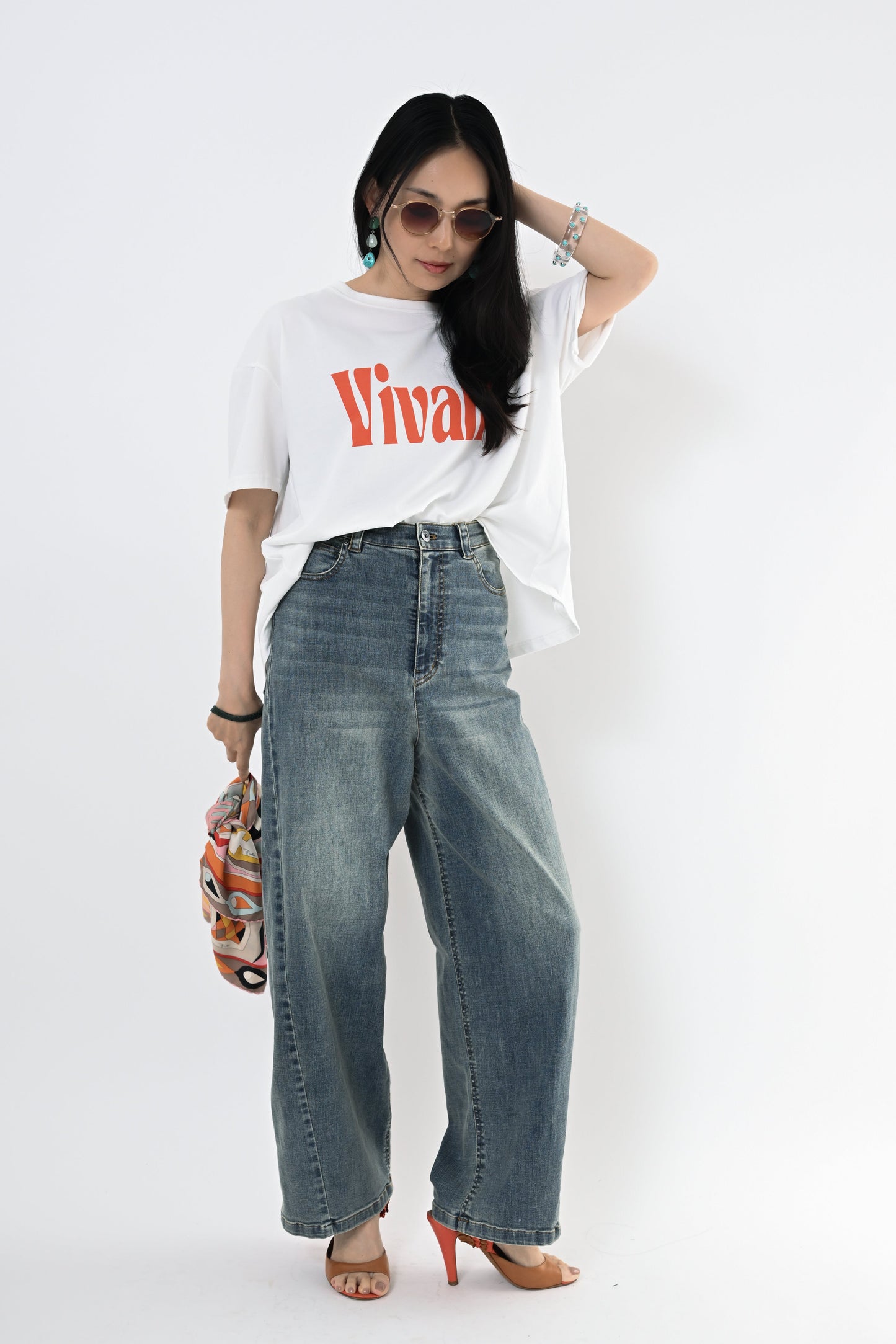 Vivant ロゴTシャツ