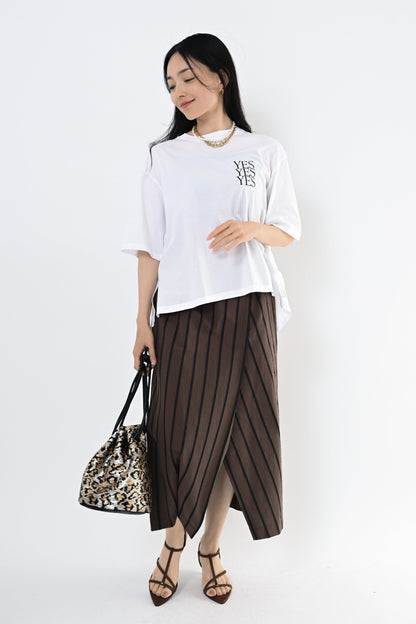 バックフレアプリントTシャツ