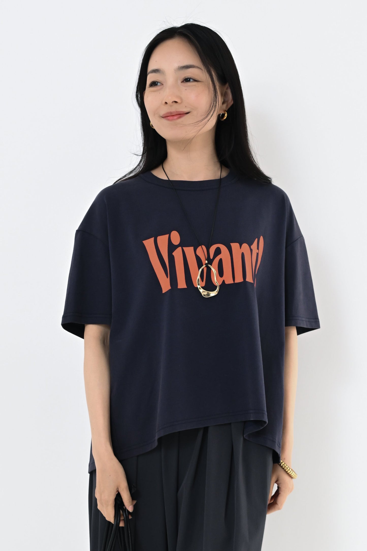 Vivant ロゴTシャツ