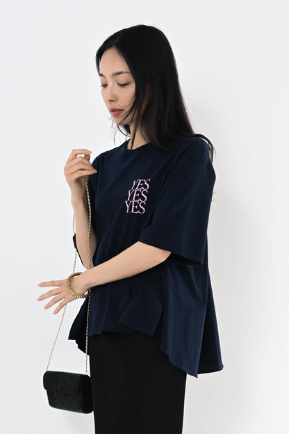 バックフレアプリントTシャツ