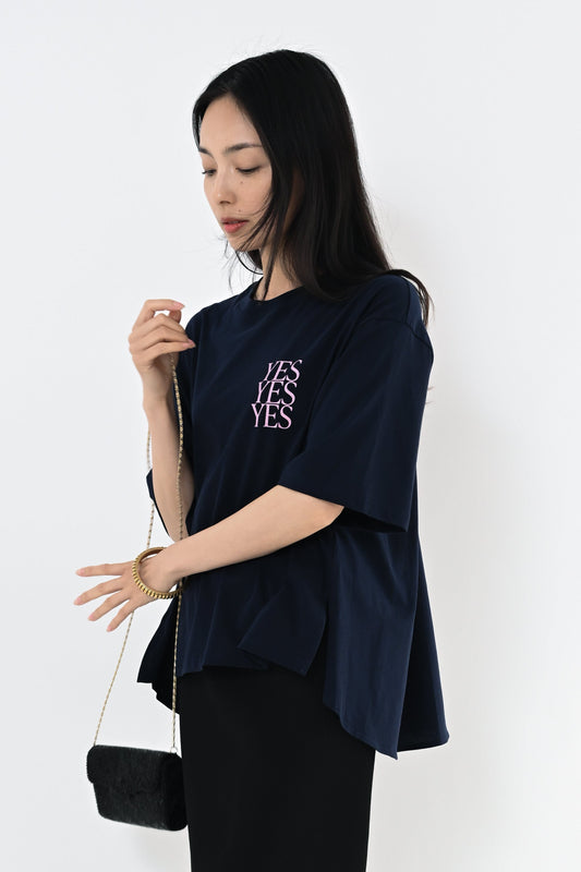 バックフレアプリントTシャツ