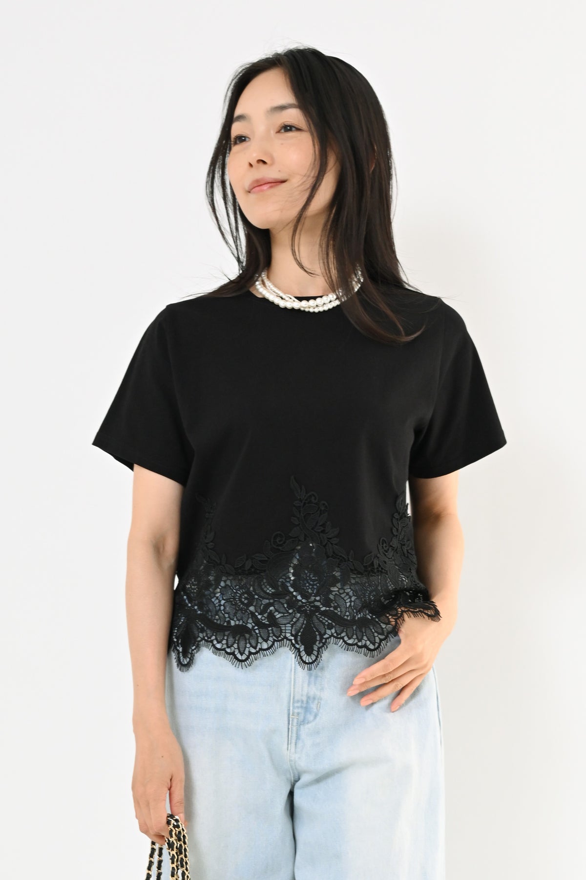 裾レースTシャツ