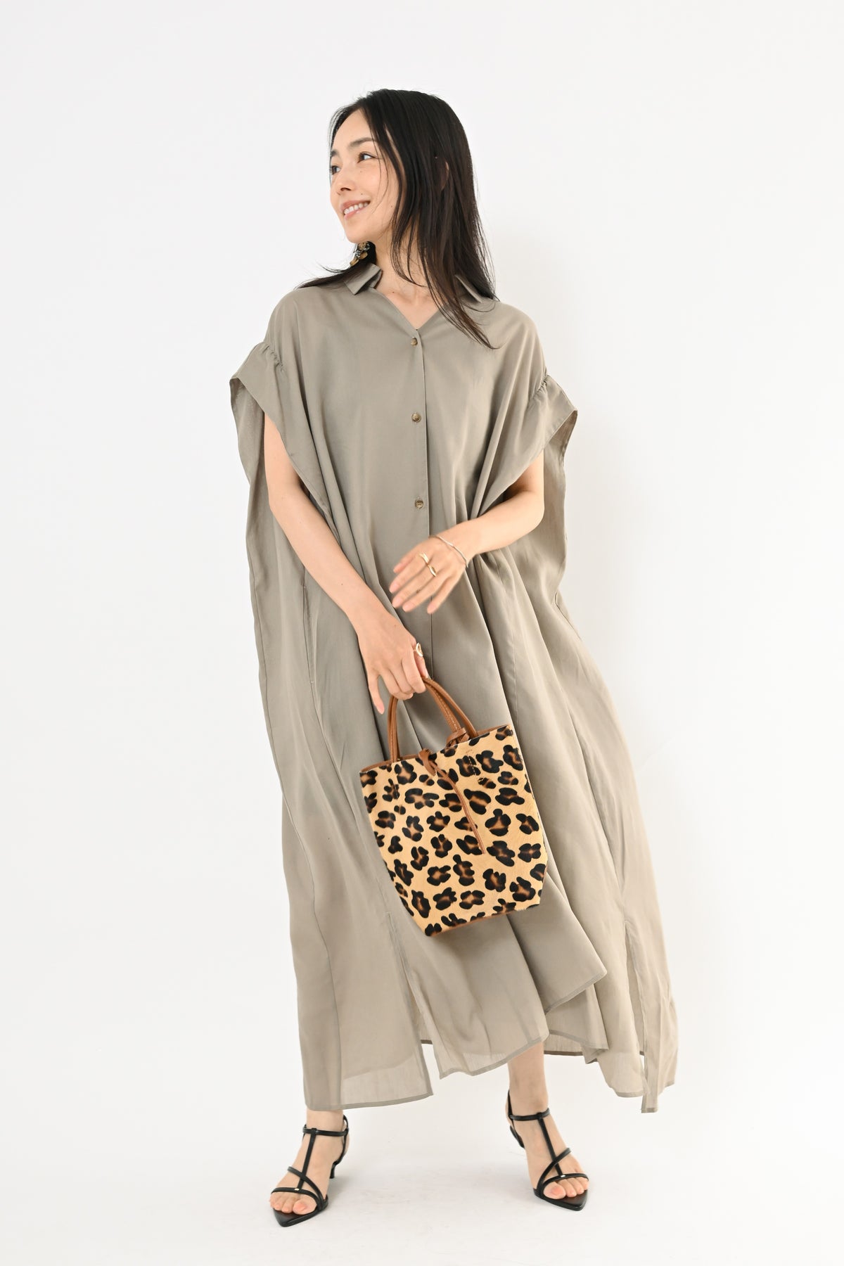 〈30%OFF〉バックリボンワンピース