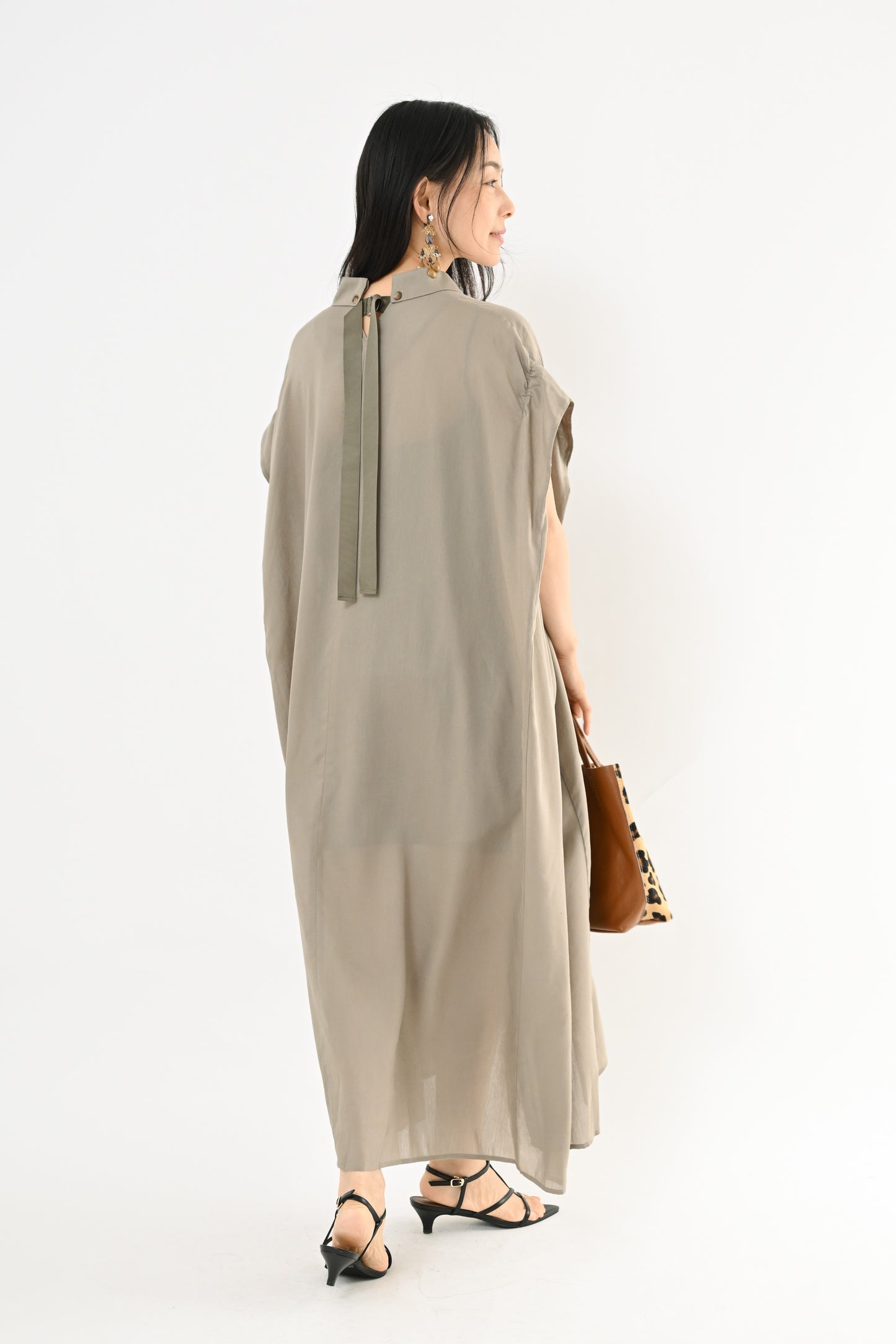 〈30%OFF〉バックリボンワンピース